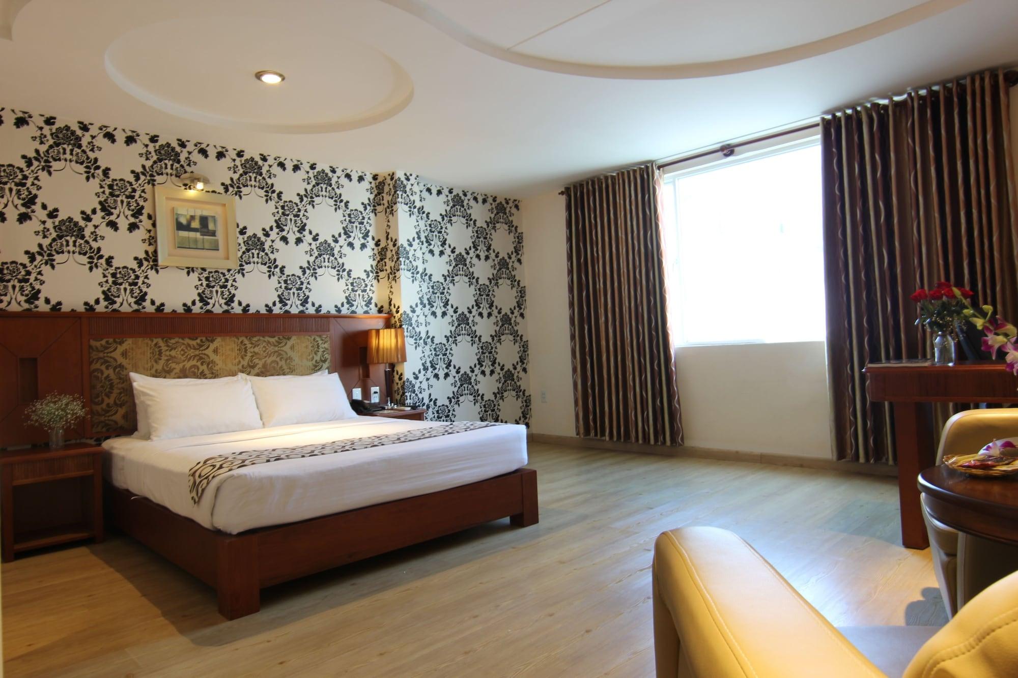 Sky Gem Hotel - Ben Thanh Хошимин Экстерьер фото