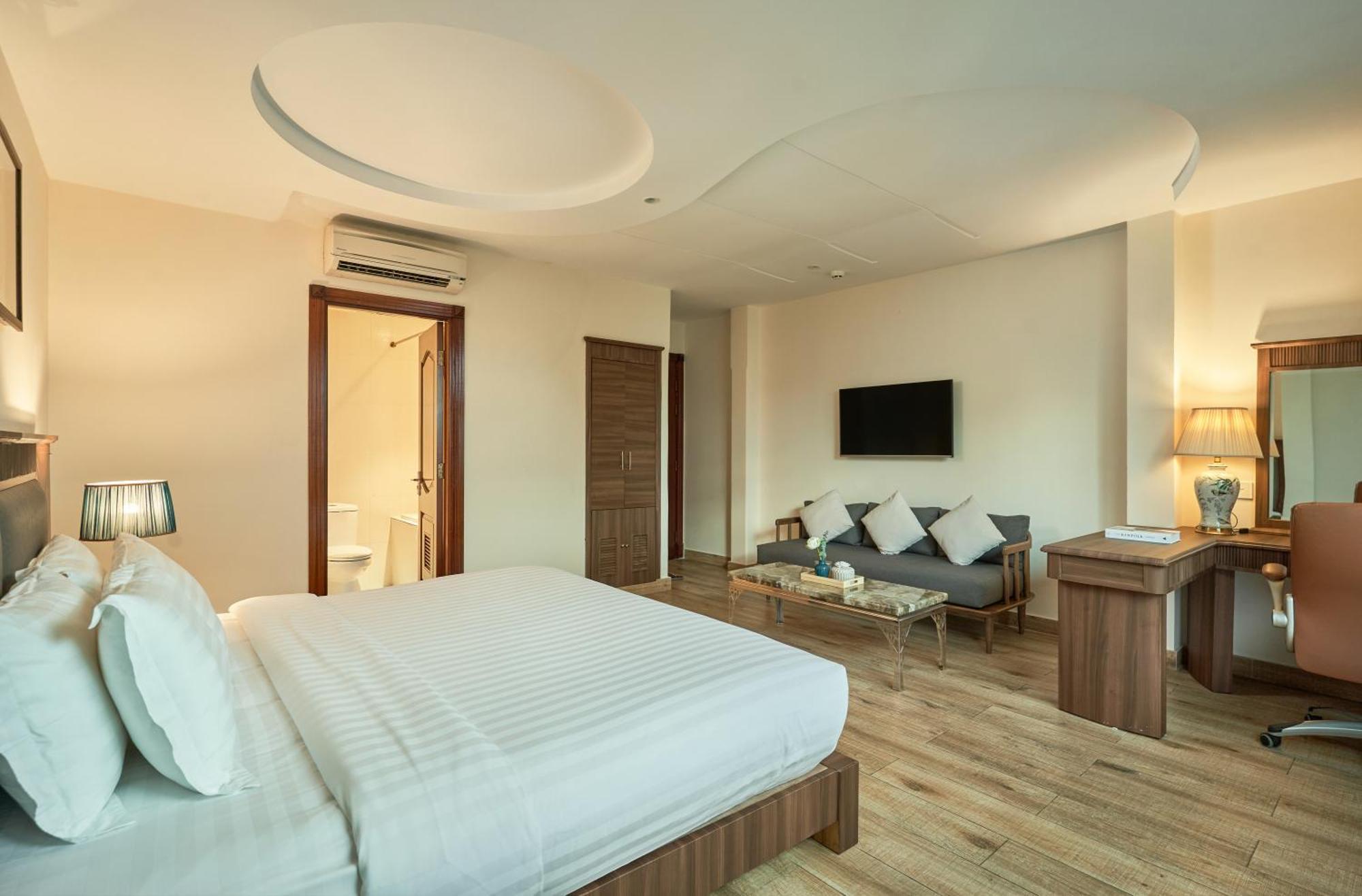 Sky Gem Hotel - Ben Thanh Хошимин Экстерьер фото