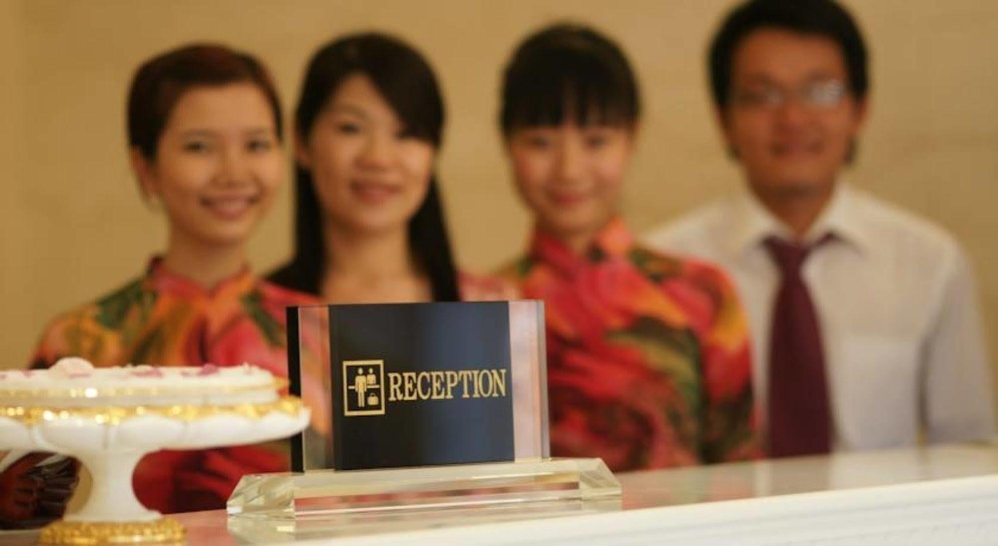 Sky Gem Hotel - Ben Thanh Хошимин Экстерьер фото